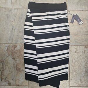 BNWT Jennifer Lopez knit pencil skirt